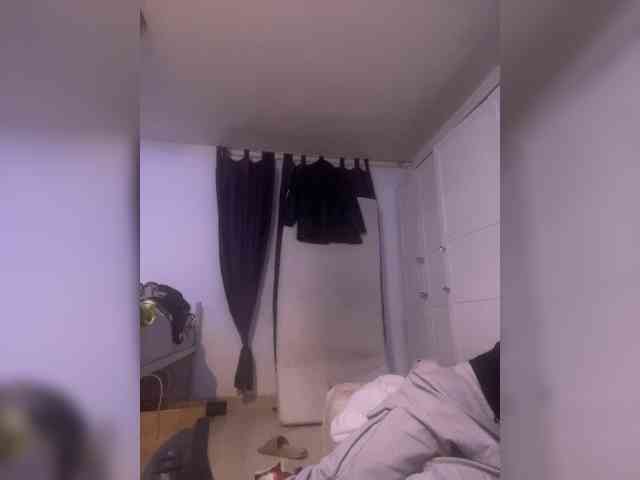 Ihor5550-1 Live Webcam on BongaCams