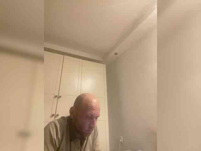 Ihor5550-1 Live Webcam on BongaCams