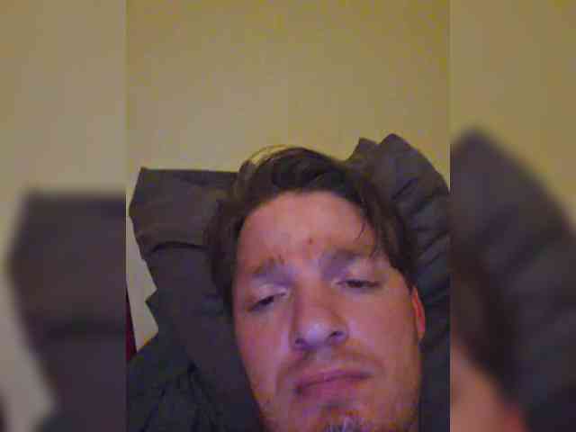 Notyoshit Live Webcam on BongaCams