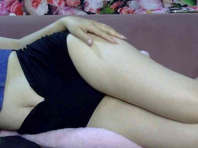 HelenSugar webcam