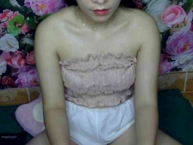 HelenSugar webcam