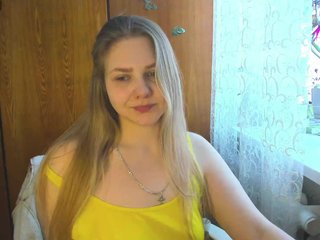 Emma-Frizea Porn Show