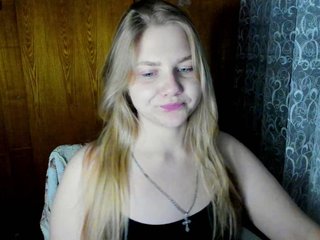 Emma-Frizea Porn Show