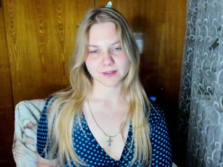 Emma-Frizea Porn Show