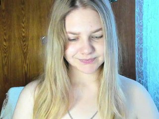 Emma-Frizea Porn Show