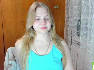 Emma-Frizea Porn Show