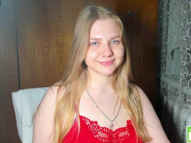 Emma-Frizea's BongaCams show and profile