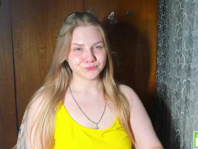 Emma-Frizea's BongaCams show and profile