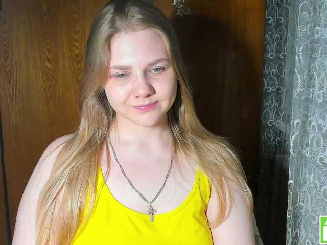 Emma-Frizea's BongaCams show and profile