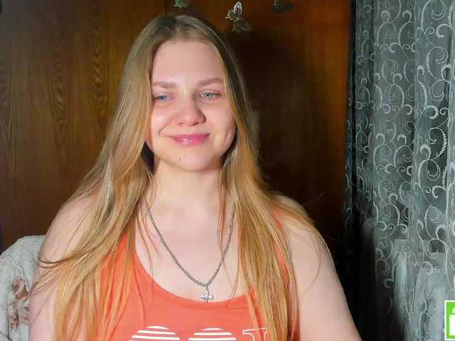 Emma-Frizea's BongaCams show and profile