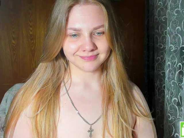 Emma-Frizea's BongaCams show and profile