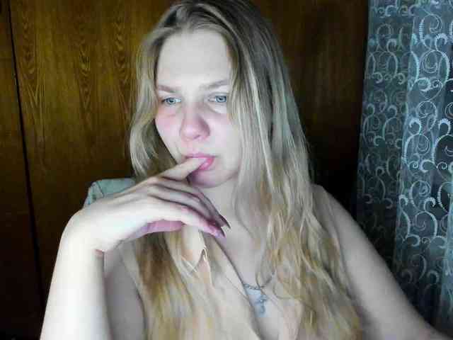 Emma-Frizea webcam
