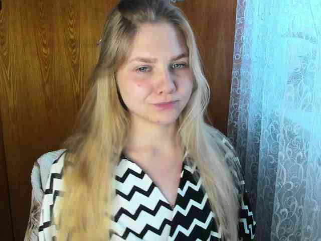 Emma-Frizea webcam