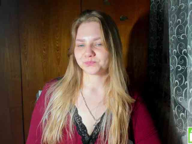 Emma-Frizea Live Webcam on BongaCams