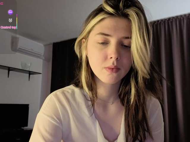 Vanessa-Walters's BongaCams show and profile
