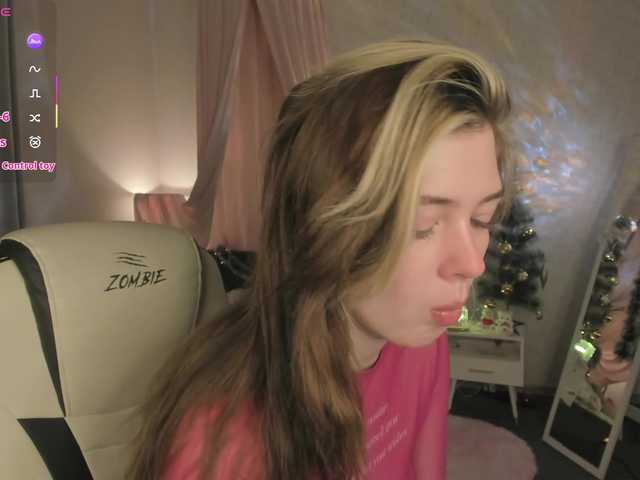 Vanessa-Walters's BongaCams show and profile