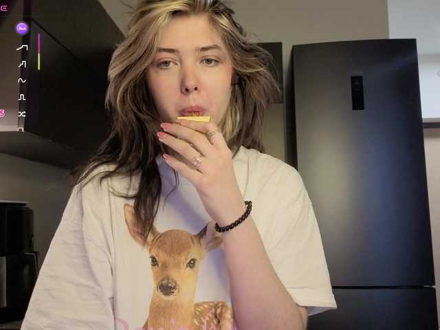 Vanessa-Walters's BongaCams show and profile