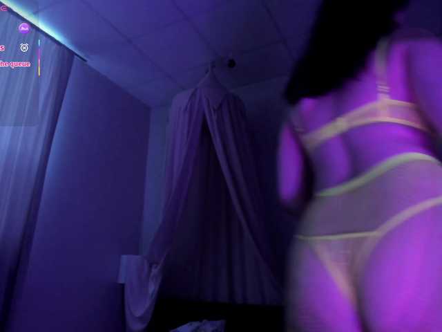 Vanessa-Walters's BongaCams show and profile