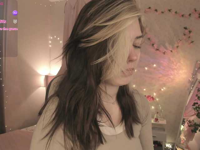 Vanessa-Walters's BongaCams show and profile