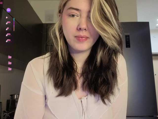 Vanessa-Walters's BongaCams show and profile