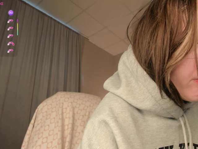 Vanessa-Walters webcam