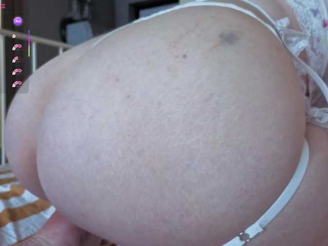 Vanessa-Walters from BongaCams is Freechat