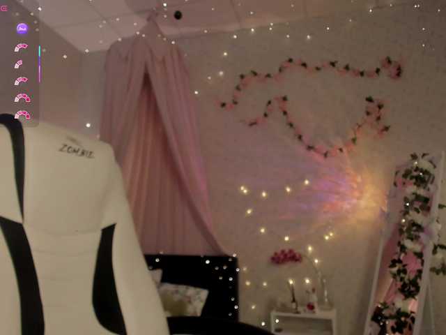 Vanessa-Walters's BongaCams show and profile