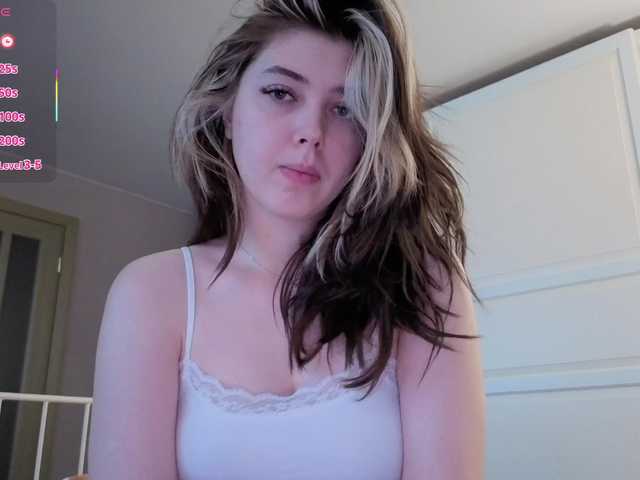 Vanessa-Walters's BongaCams show and profile