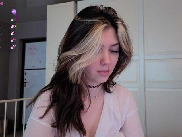 Vanessa-Walters's BongaCams show and profile