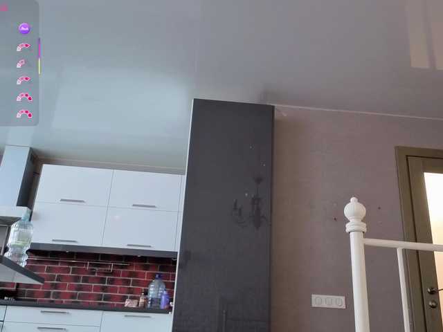 Vanessa-Walters's BongaCams show and profile