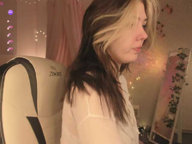 Vanessa-Walters's BongaCams show and profile