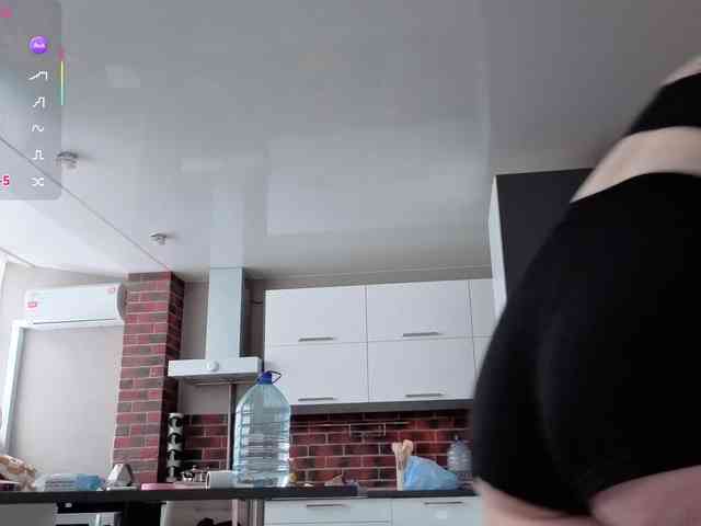 Vanessa-Walters webcam