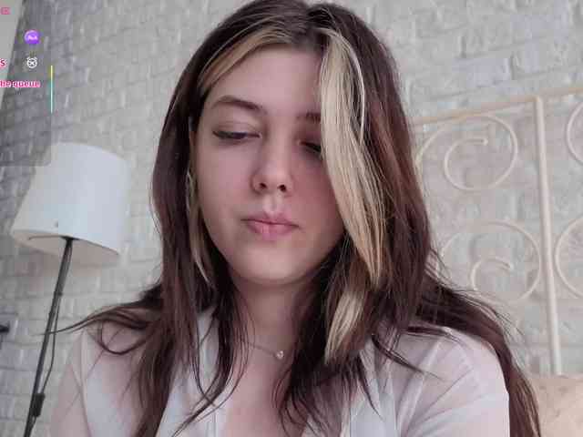 Vanessa-Walters webcam