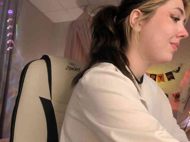 Vanessa-Walters webcam