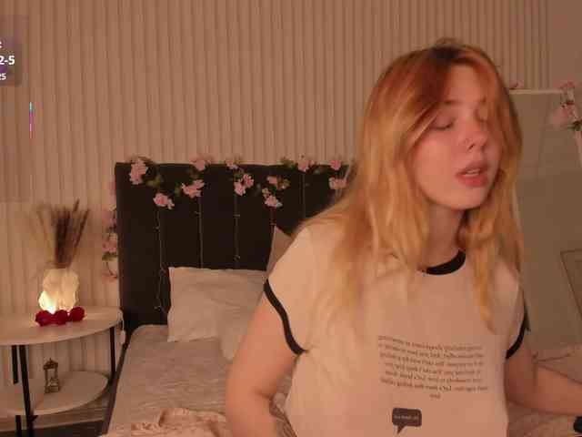 Vanessa-Walters webcam