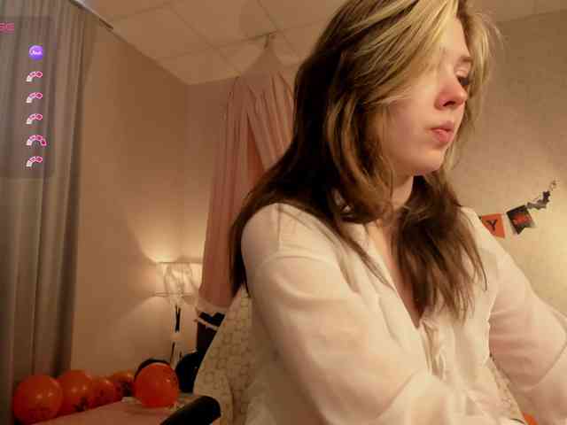 Vanessa-Walters webcam