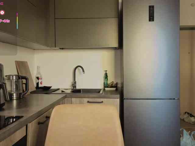 Vanessa-Walters webcam