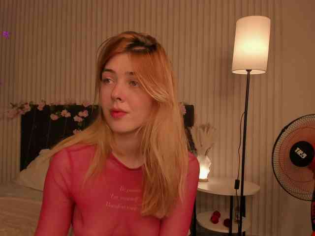 Vanessa-Walters webcam