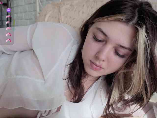 Vanessa-Walters webcam