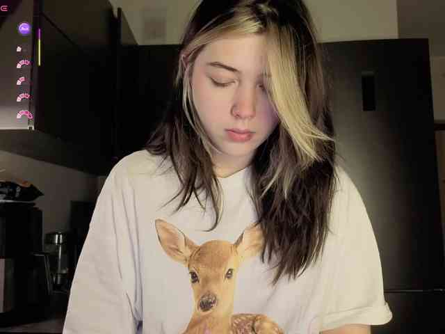 Vanessa-Walters webcam