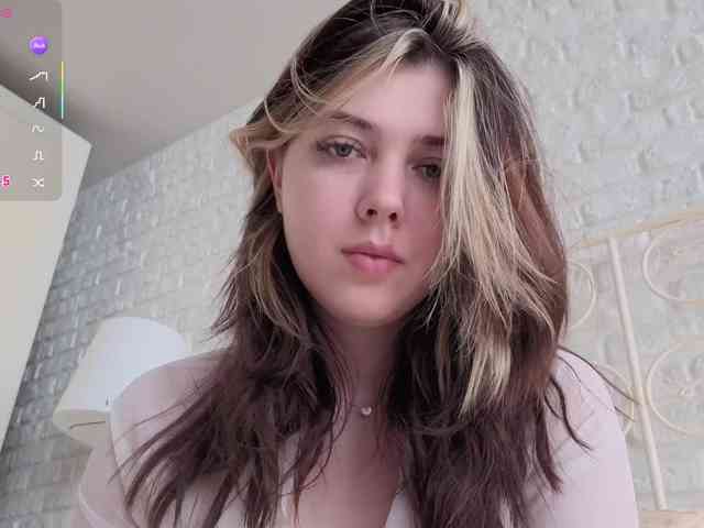 Vanessa-Walters webcam