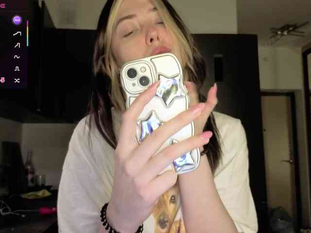 Vanessa-Walters webcam