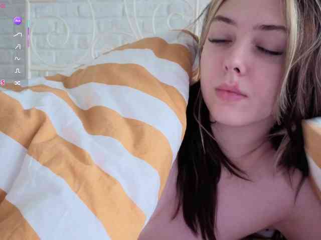 Vanessa-Walters webcam