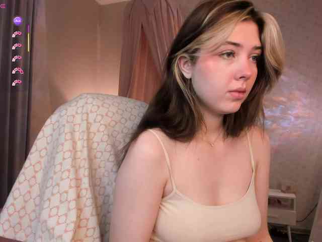 Vanessa-Walters webcam