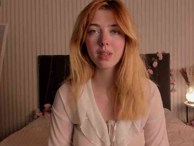 Vanessa-Walters webcam