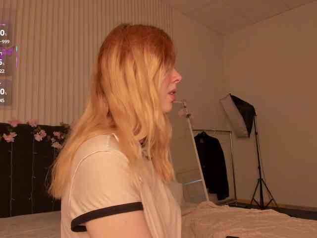 Vanessa-Walters webcam