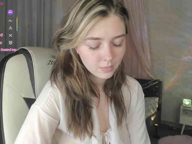 Vanessa-Walters webcam