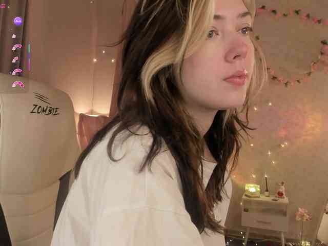 Vanessa-Walters webcam