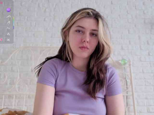 Vanessa-Walters webcam