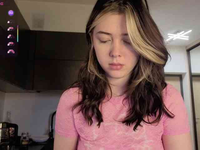 Vanessa-Walters webcam